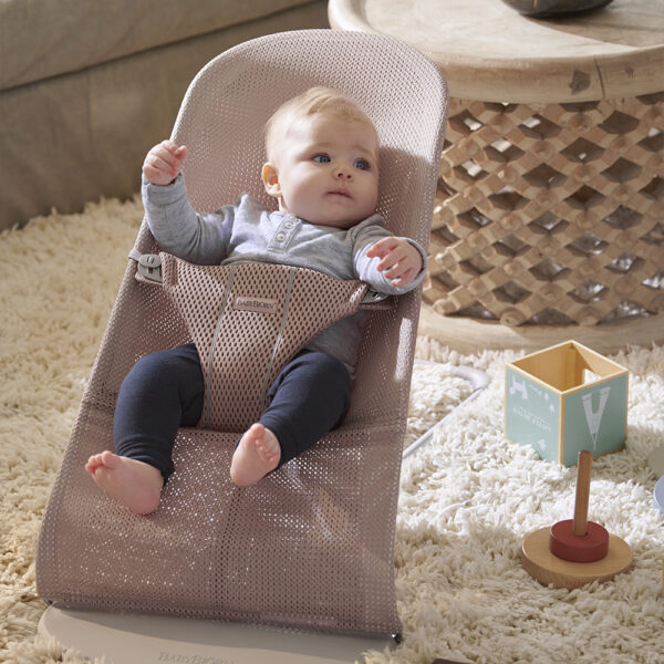 7317680061089-3 BabyBjörn Transat Bliss Mesh Rose Poudré