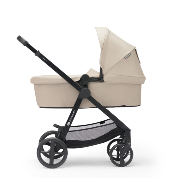 a76261d7-7da8-4d85-aa8a-b0e2bcbaa628 Poussette Trio NEWLY - Beige