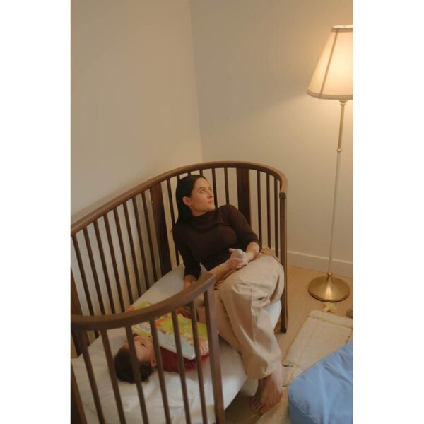 Lit bébé évolutif Sleepi Warm Brown - STOKKE